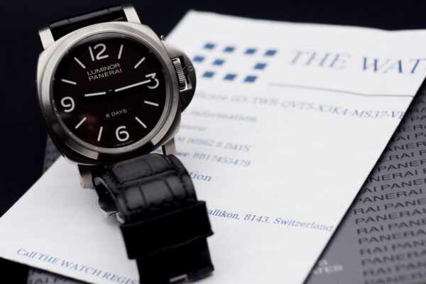 Panerai Luminor Base 8 Days full set titane 313/1000 – Image 8