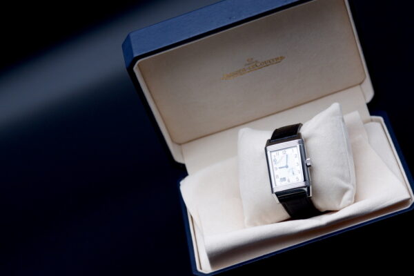 Jaeger-LeCoultre Reverso grande date  réserve de marche – Image 11