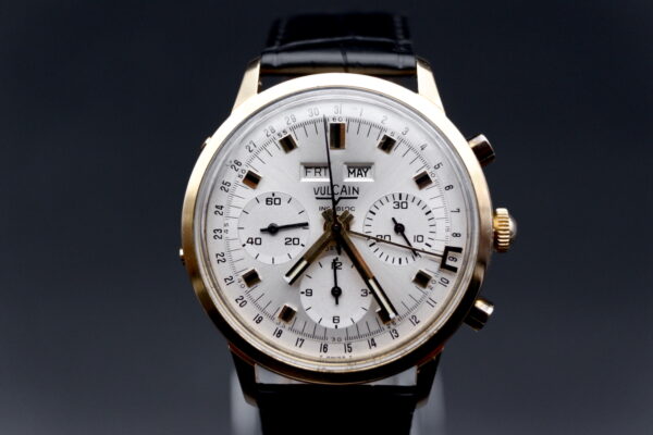Vulcain triple date chronographe