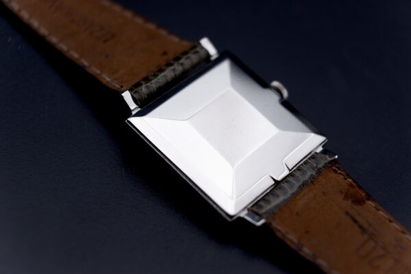 Omega De Ville carré 27.50 mm mécanique révisée – Image 6