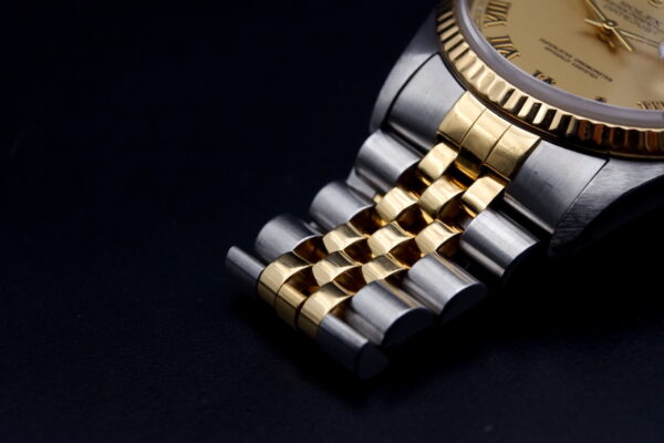 Rolex Datejust 36 Champagne Jubilée TBE révisée Roman dial – Image 7