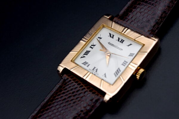 Jaeger-LeCoultre Tank art deco Or 18k GM 1960
