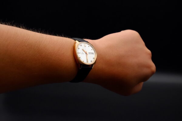 Yema Automatic jour date 1970 révisée – Image 10