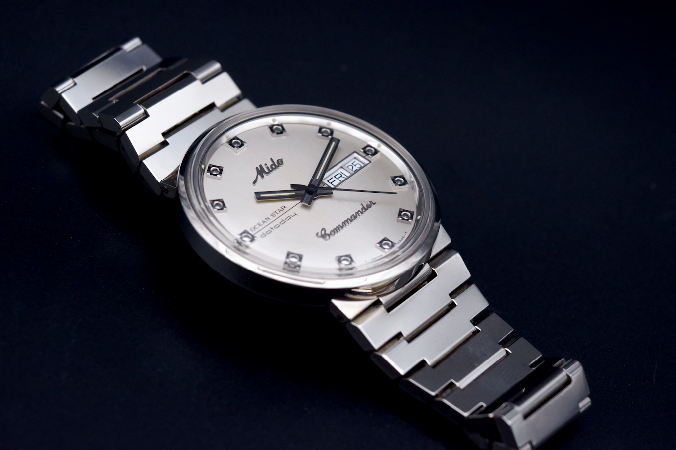 Mido Commander Ocean Star Datoday Commander jamais portée vers 1970