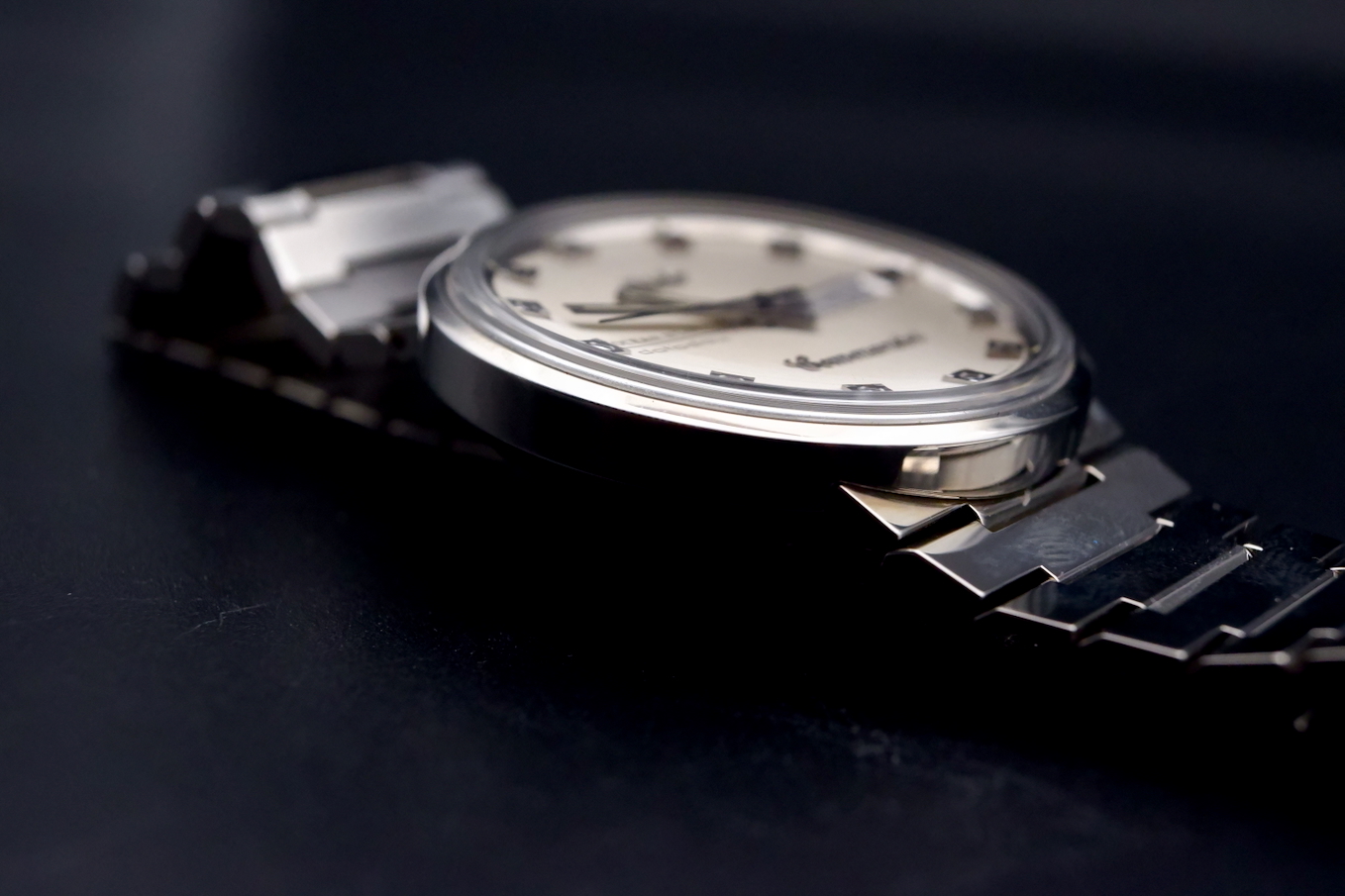 Mido Commander Ocean Star Datoday Commander jamais portée vers 1970 – Image 6