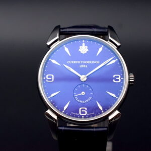 Cuervo y Sobrinos Historiador Flameante commemorating cys 10Th Anniversary