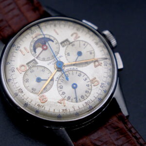Universal Genève tricompax ref 22258 excellent condition TBE
